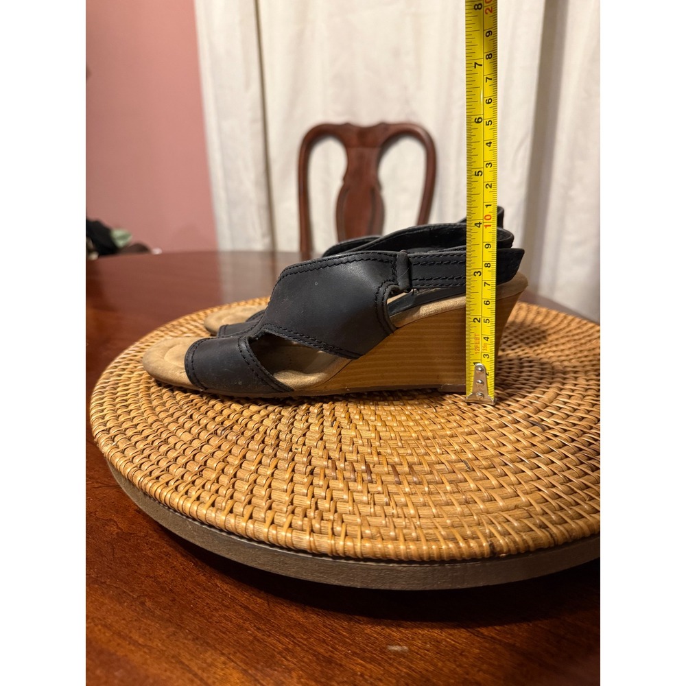 Clarks Collection Black Leather Wedge Sandals Ultimate Comfort Womens 7.5 - Picture 9 of 11